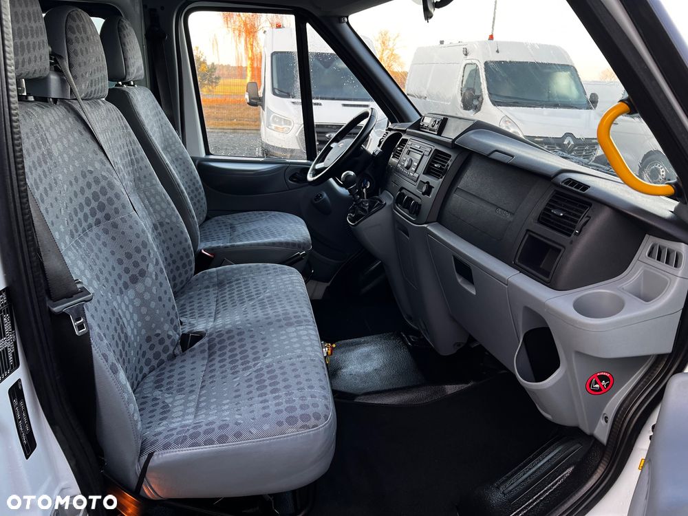 Ford Transit Autobus 17 osobowy - 22