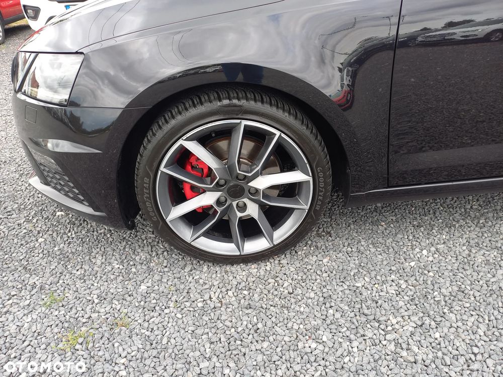 Skoda Octavia 2.0 TDI SCR RS DSG - 13