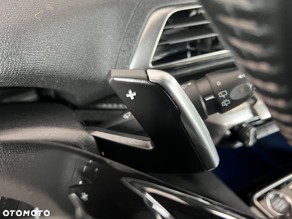 Peugeot 3008 BlueHDi 130 Stop & Start EAT8 Allure Business-Paket - 37