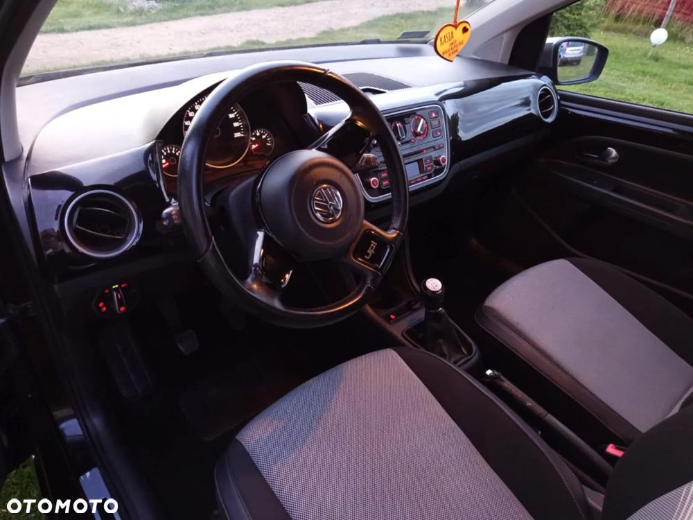 Volkswagen up! black - 4