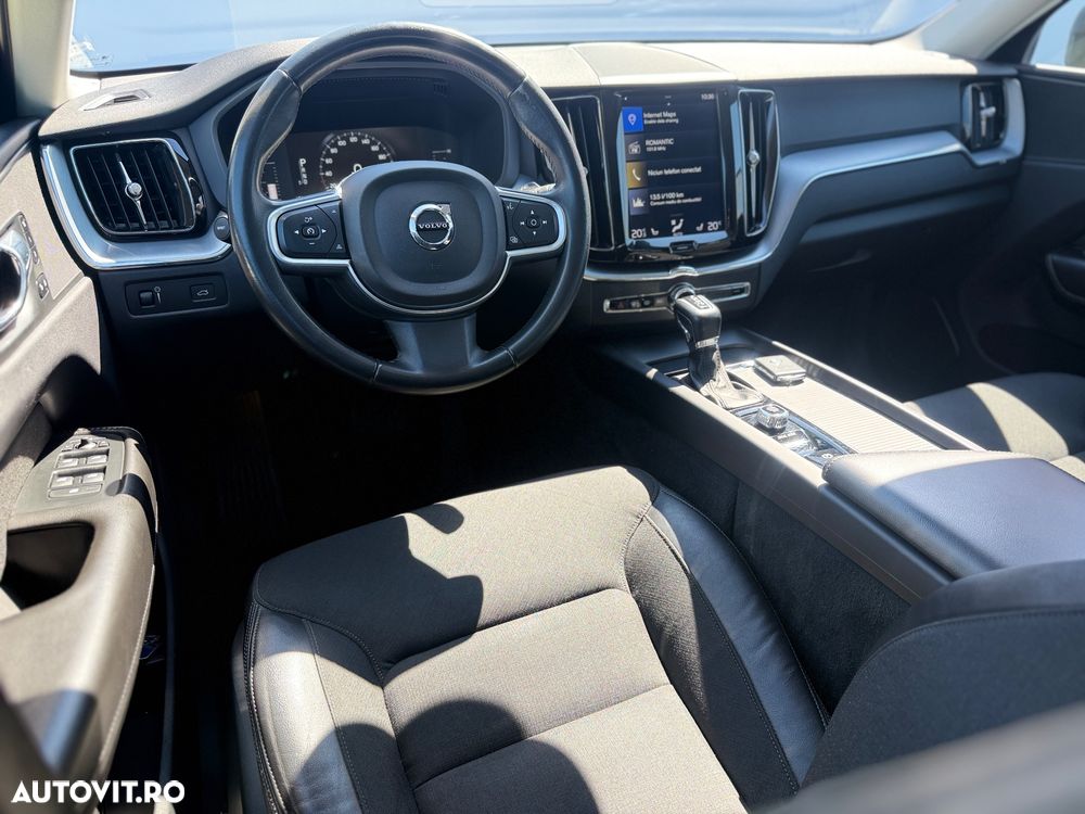 Volvo XC 60 T5 AWD Geartronic Momentum - 5