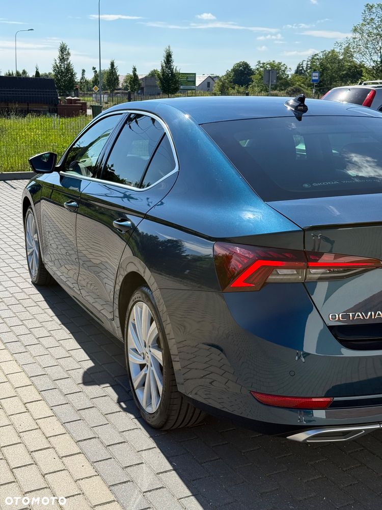 Skoda Octavia 2.0 TDI Style DSG - 4