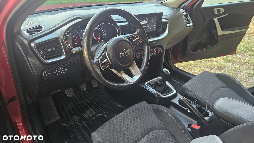 Kia XCeed 1.4 T-GDI L - 13