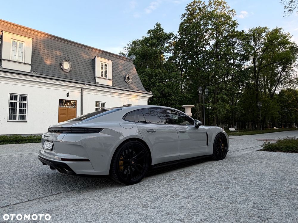 Porsche Panamera - 28