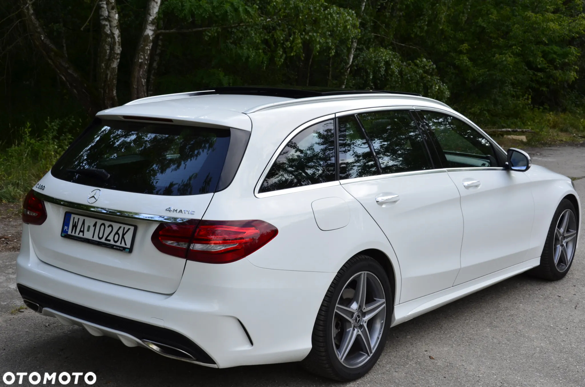 Mercedes-Benz Klasa C 300 9G-TRONIC - 8