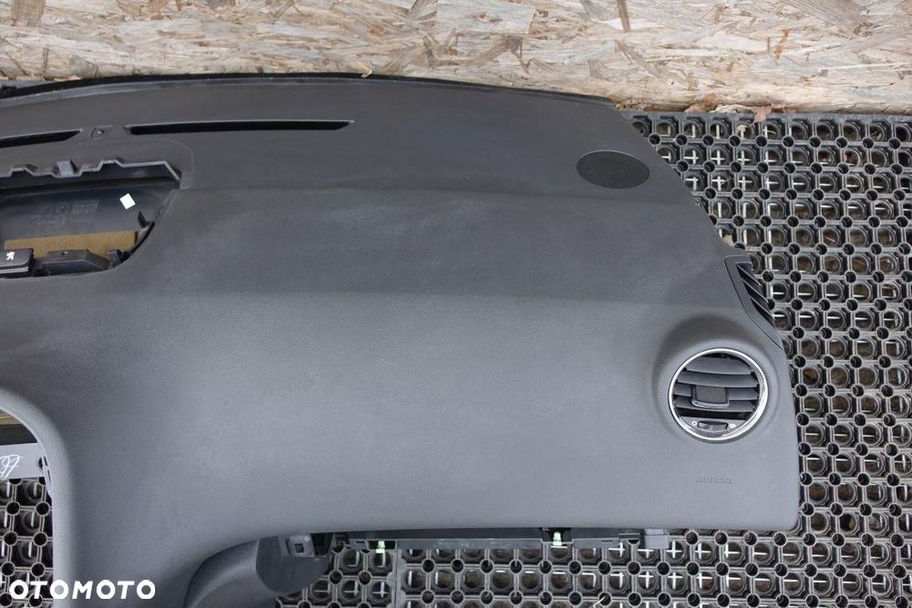 DESKA ROZDZIELCZA NAVI HEAD UP EUROPA OEM PEUGEOT 5008 I - 11