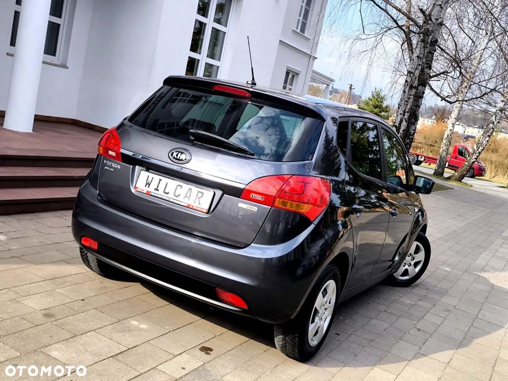 Kia Venga 1.4 CVVT Dream Team Edition - 9