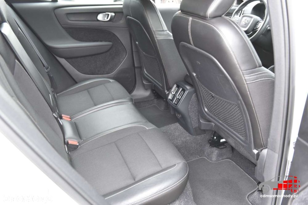 Volvo XC 40 - 20
