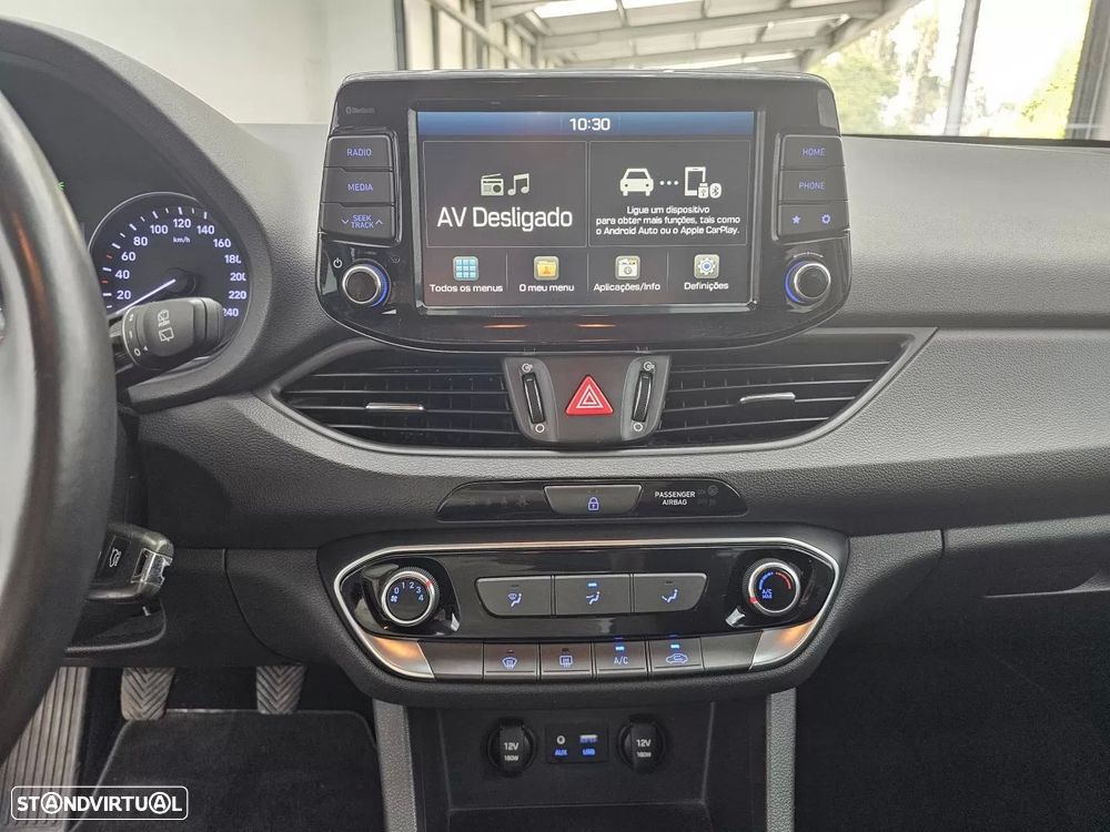 Hyundai i30 1.0 T-GDI Style — fotografia 14