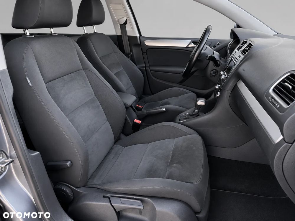 Volkswagen Golf 1.4 TSI DSG Highline - 17