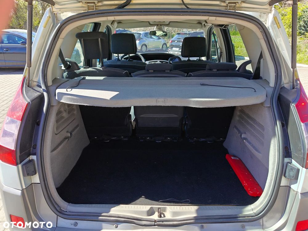 Renault Scenic 1.6 16V Expression - 16