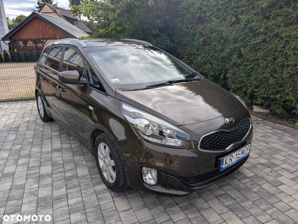 Kia Carens