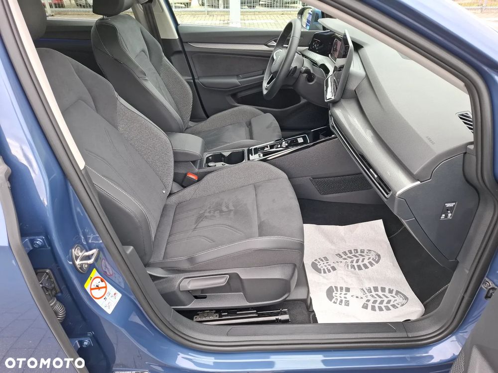 Volkswagen Golf - 13