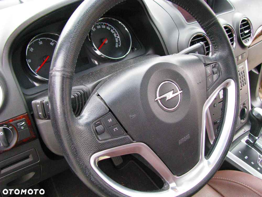 Opel Antara - 13