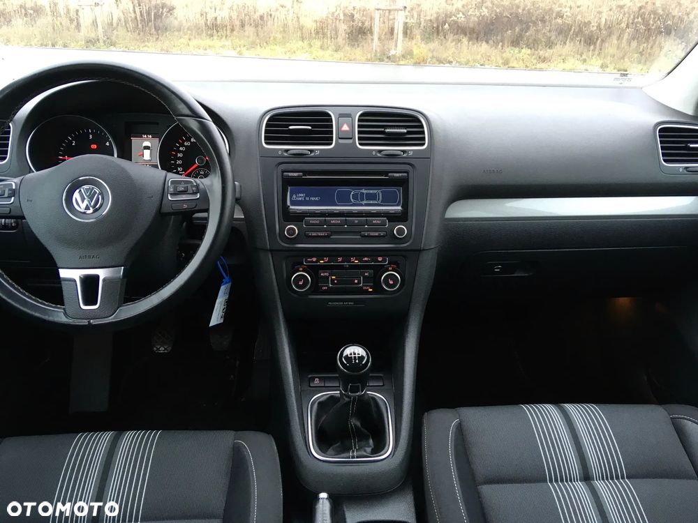Volkswagen Golf 1.6 TDI DPF BlueMotion Technology MATCH - 10