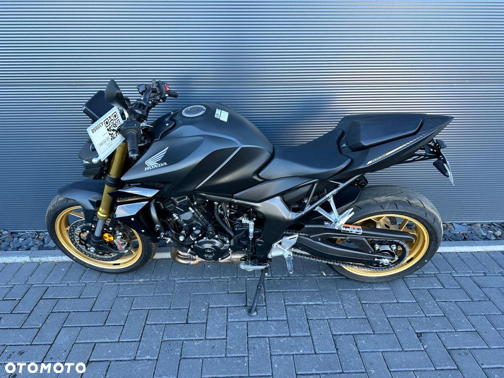Honda Hornet - 2