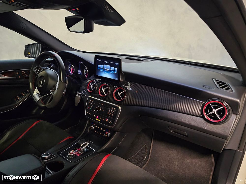 Mercedes-Benz GLA 45 AMG 4Matic Speedshift 7G-DCT - 10