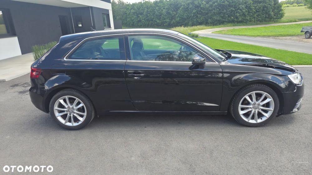 Audi A3 3-drzwiowe 1.4 TFSI S tronic Attraction - 11
