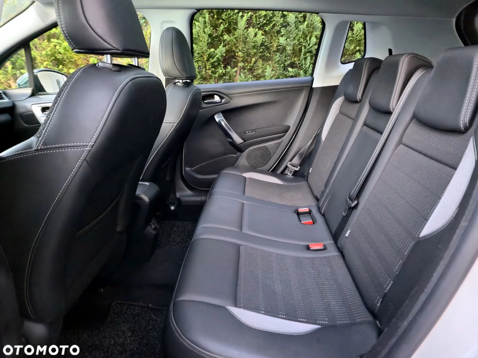 Peugeot 2008 120 VTI Allure - 10
