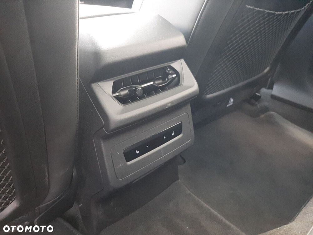 Audi A6 Avant e-tron - 32