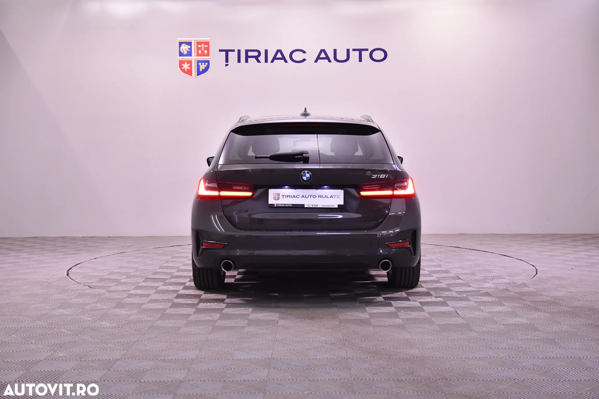 BMW Seria 3 318i Touring Aut. - 4