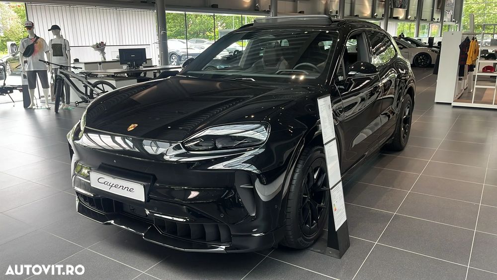Porsche Cayenne - 2