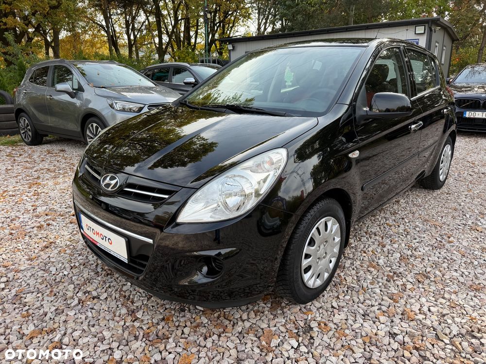 Hyundai I20 2012 photo 2