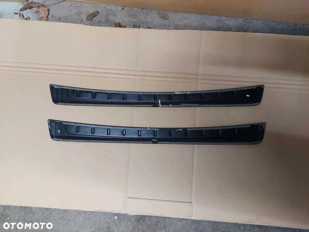 Toyota Yaris IV 20- Listwa Zderzaka Tył Oryginał - 2