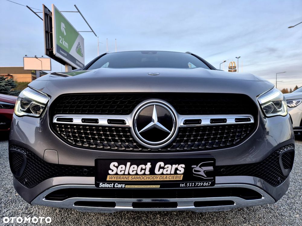 Mercedes-Benz GLA - 3