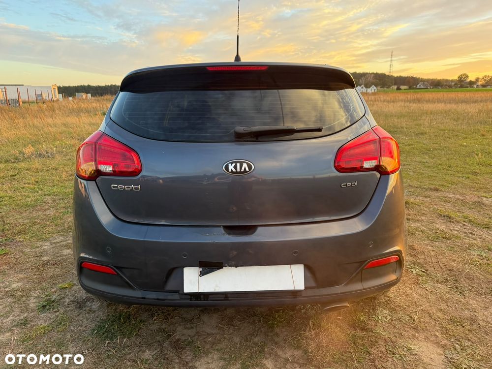 Kia Ceed 1.4 CRDi 90 Spirit - 27