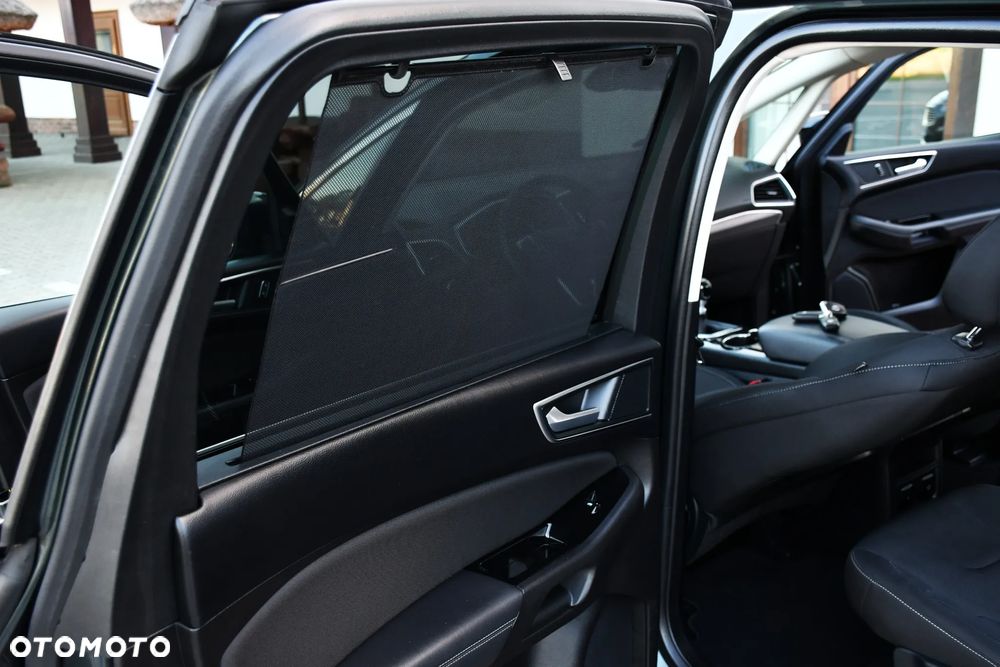 Ford S-Max 1.5 EcoBoost Titanium - 37