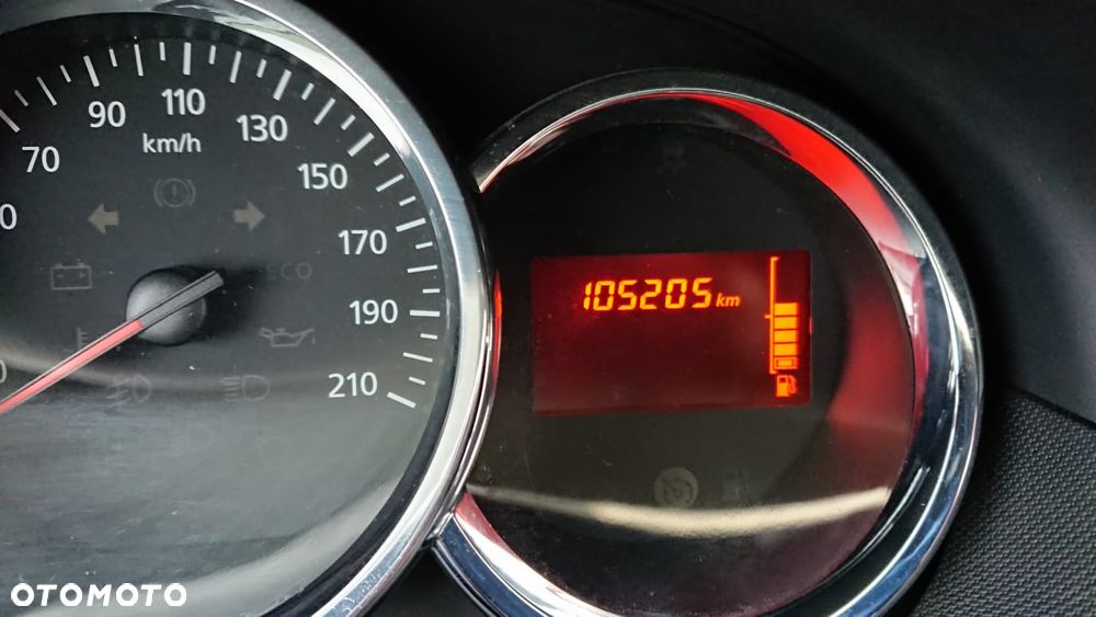 Dacia Duster 1.6 16V 105 4x4 Laureate - 15