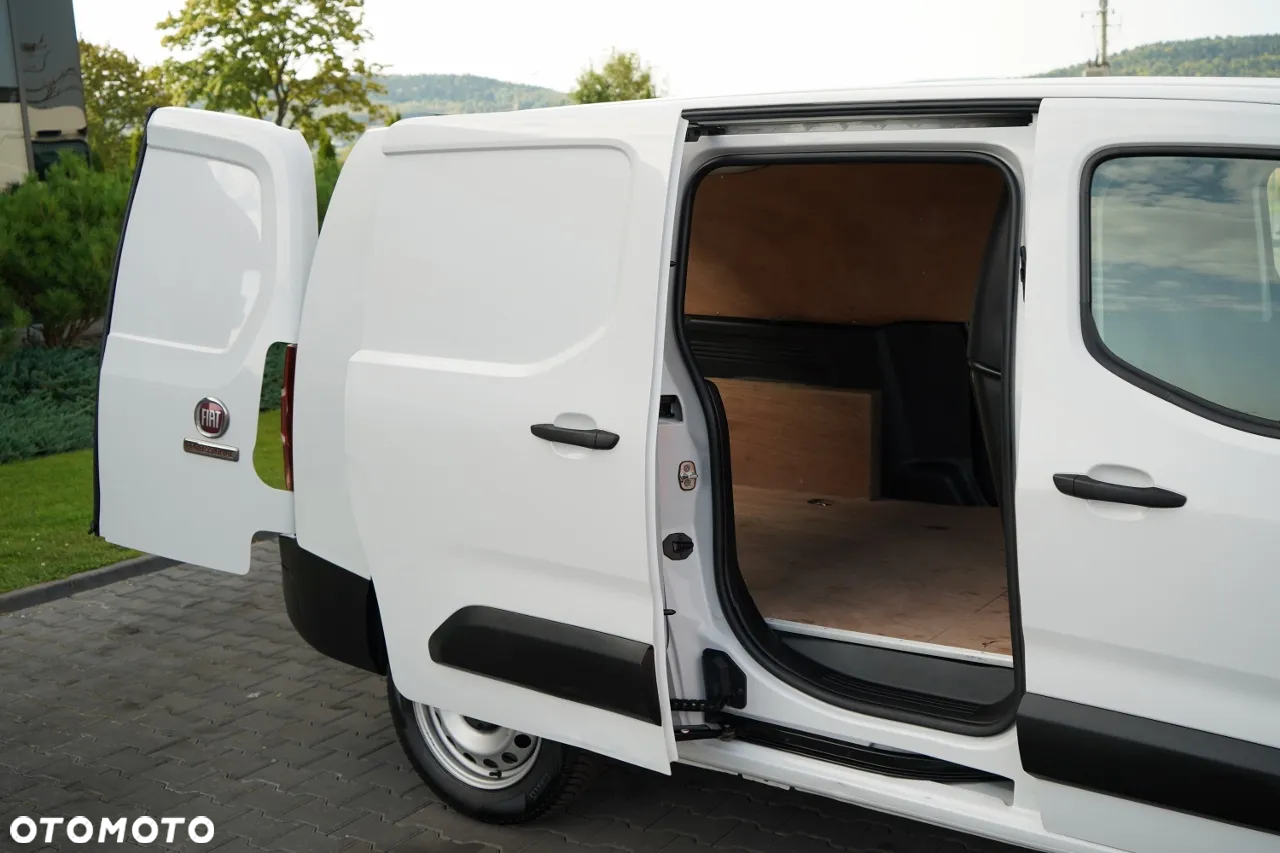 Fiat DOBLO  / FURGON / BLASZAK / 2023 R  / SPROWADZONY - 17