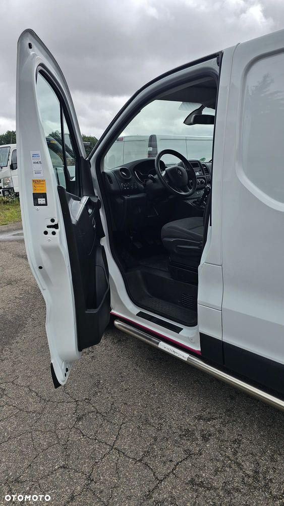 Renault Trafic - 14