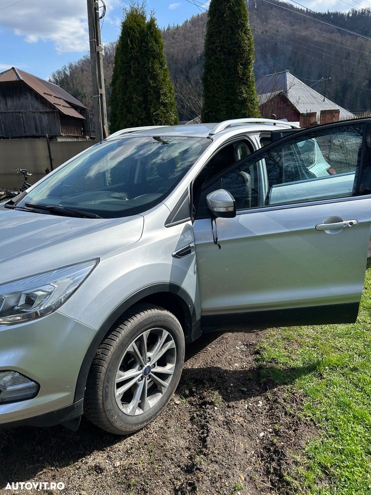 Ford Kuga - 7