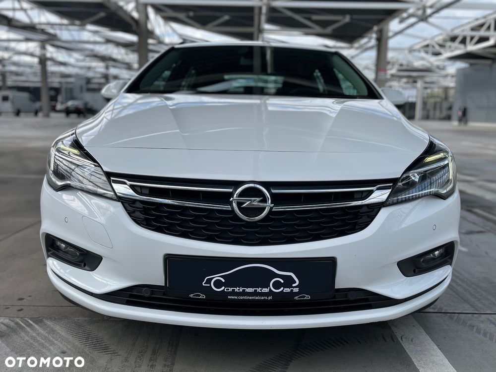 Opel Astra 1.6 CDTI Enjoy - 11