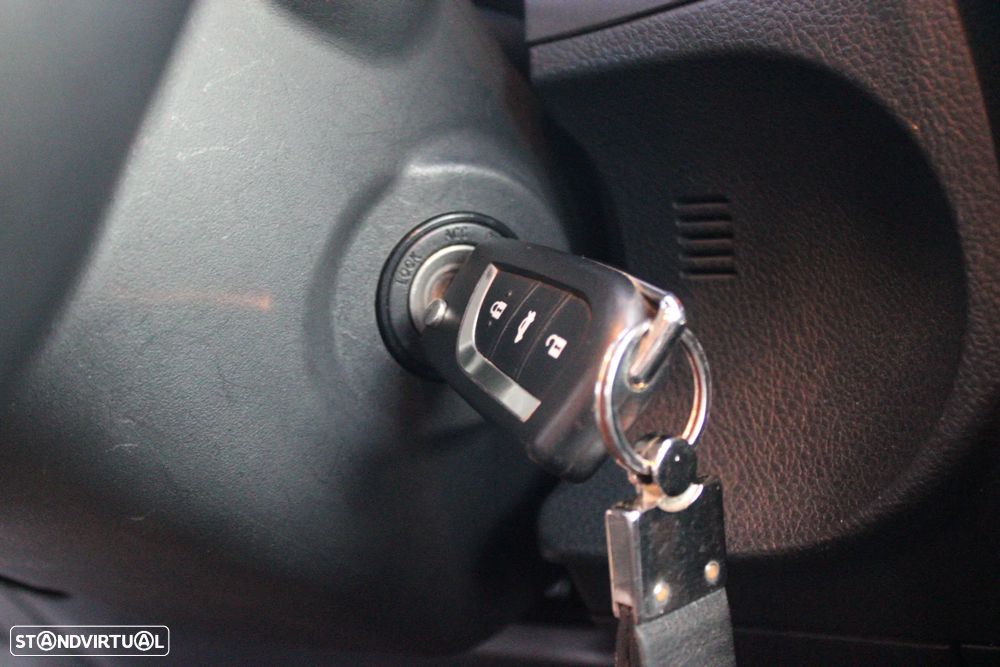 Toyota Auris 1.4 D-4D Comfort - 32