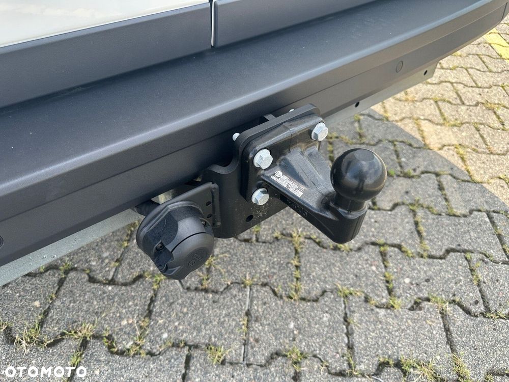 Volkswagen Crafter 35 2.0 TDI L4H3 4490 140 KM - 24