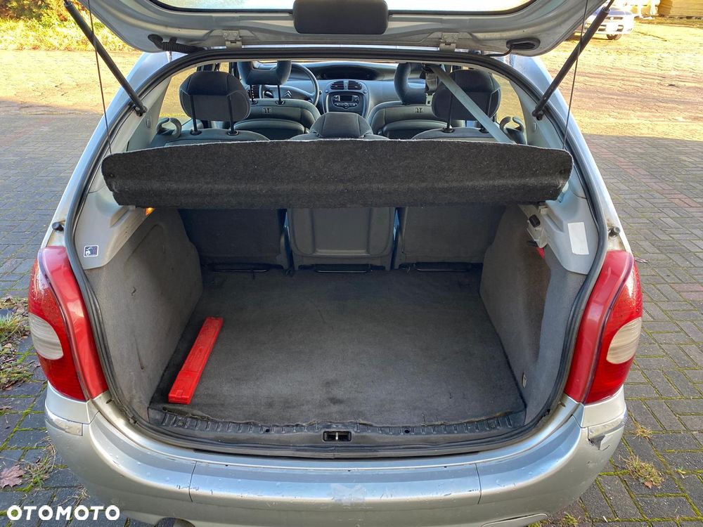 Citroën Xsara Picasso 1.6 HDi Style - 22