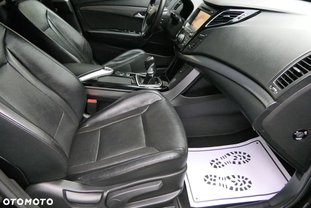 Hyundai i40 2.0 GDI Premium - 19
