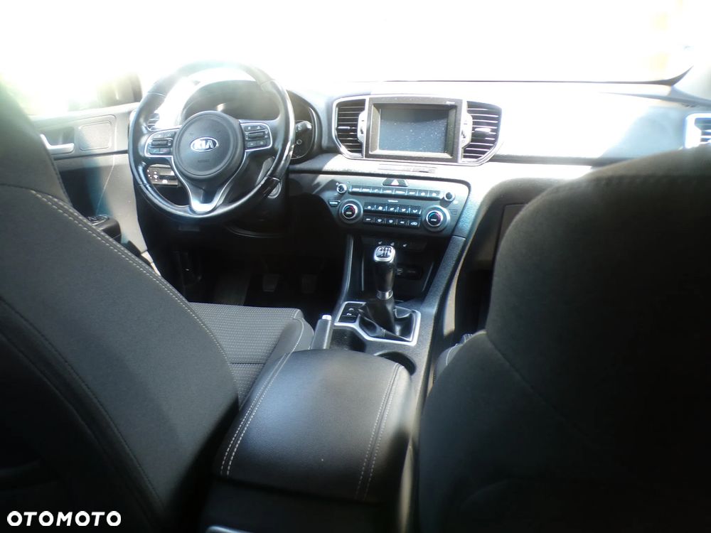 Kia Sportage 1.6 GDI 2WD VISION - 18