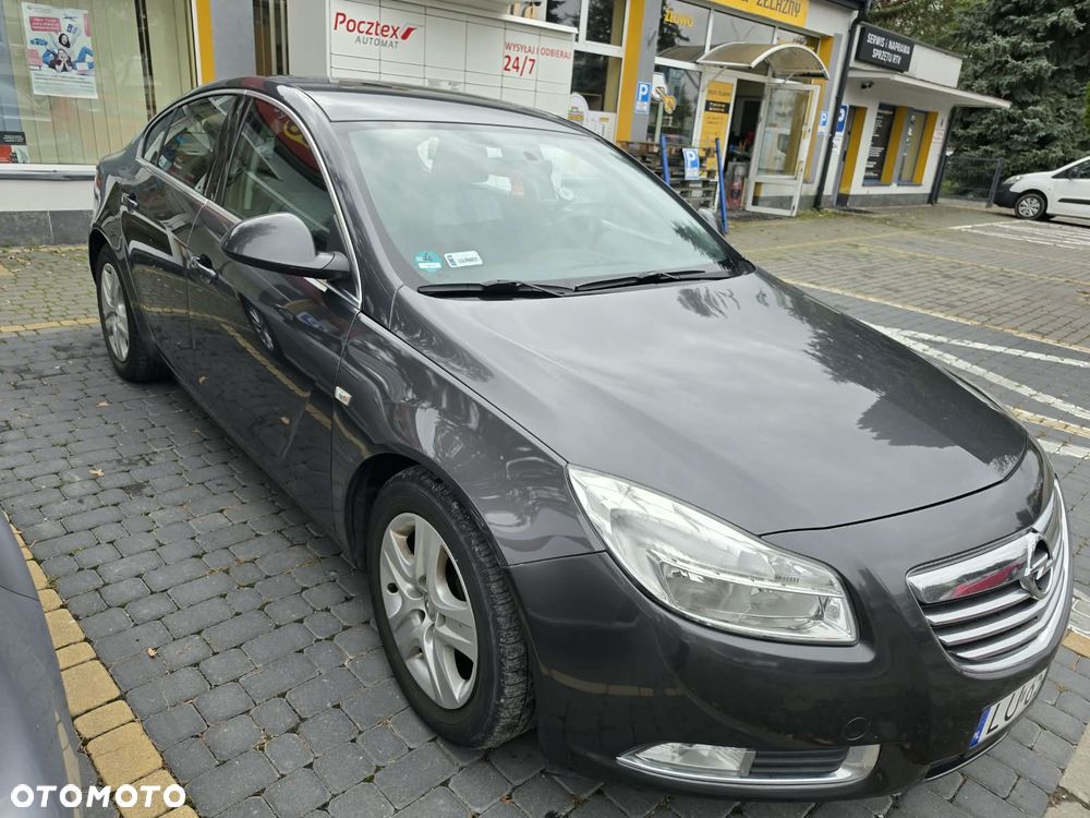 Opel Insignia - 1