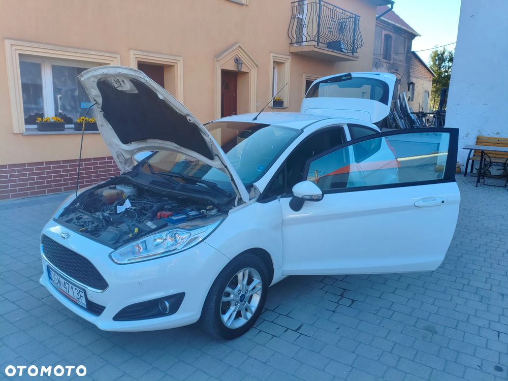 Ford Fiesta 1.0 Celebration - 17