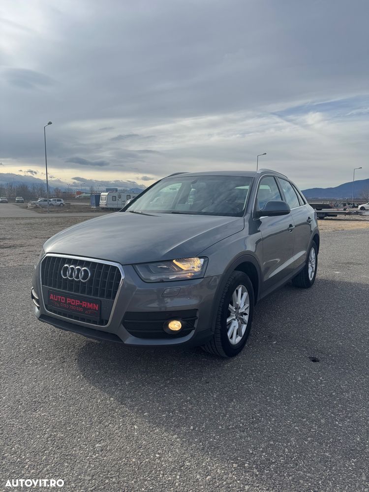 Audi Q3 1.4 TFSI Stronic Design - 2