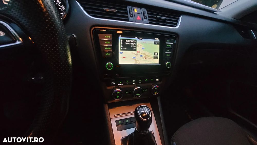 SKODA Octavia 2017 — imagine 26