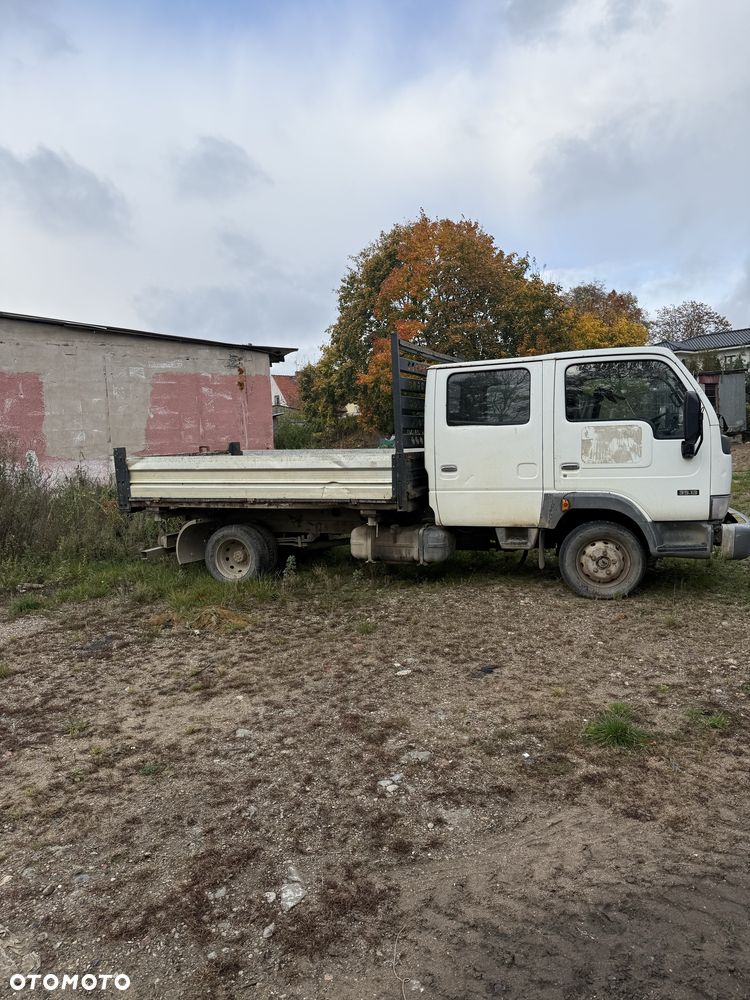 Nissan Pickup 2006 photo 3