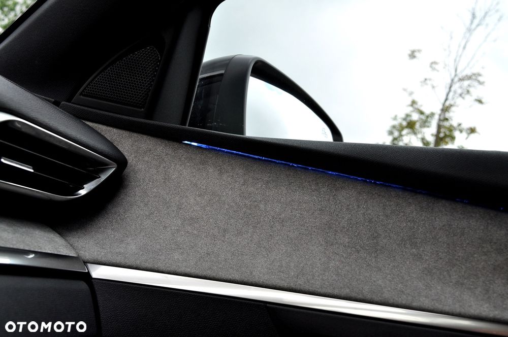 Peugeot 3008 1.5 BlueHDi GT S&S - 30