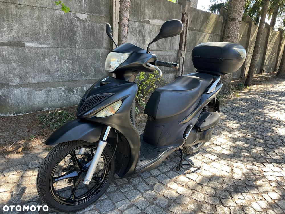 Suzuki Inny - 2