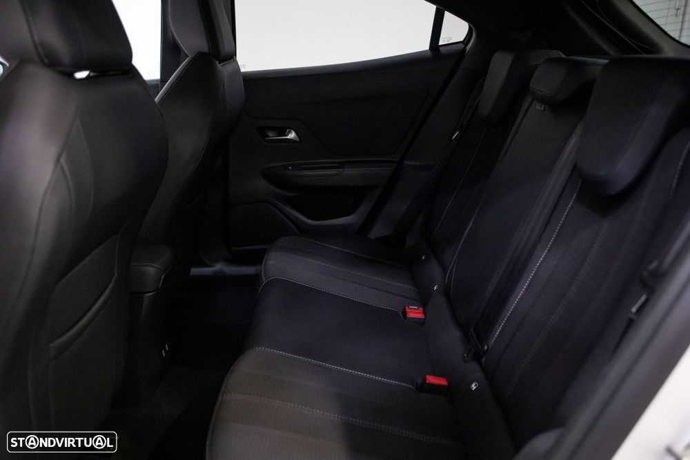 Opel Mokka 1.2 T GS AT - 11