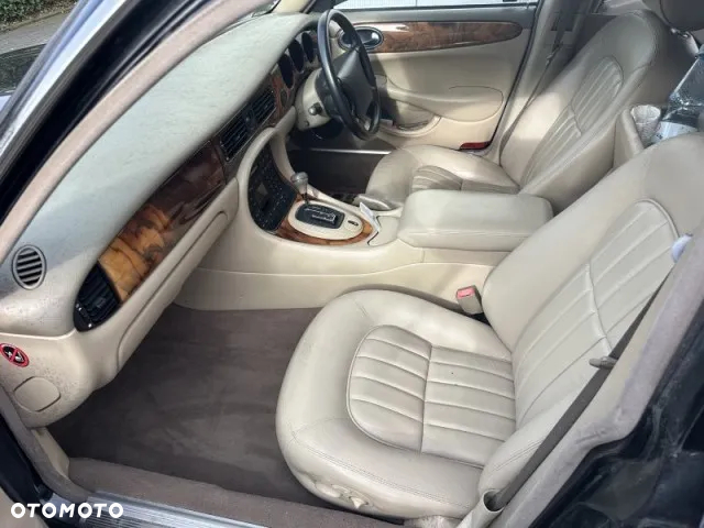 Jaguar Daimler 8 - 3